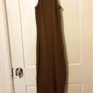 Attention- 100% Cotton dress. Great for warm weather.